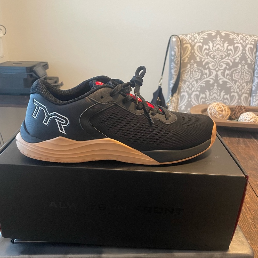 Men’s TYR trainers. Worn Once.